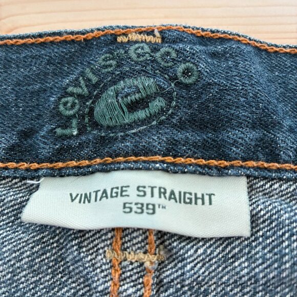 Levi's Vintage Straight 539 | Levi's Eco W33 L30 | 100% Organic Cotton - Picture 4 of 11